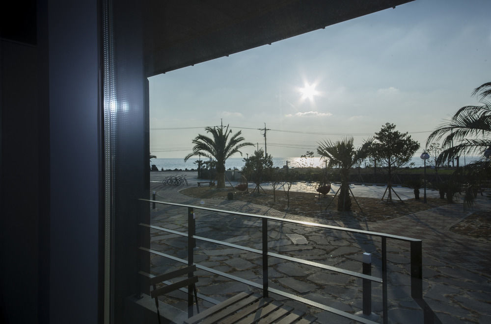 J Raum Resort Seogwipo Zewnętrze zdjęcie