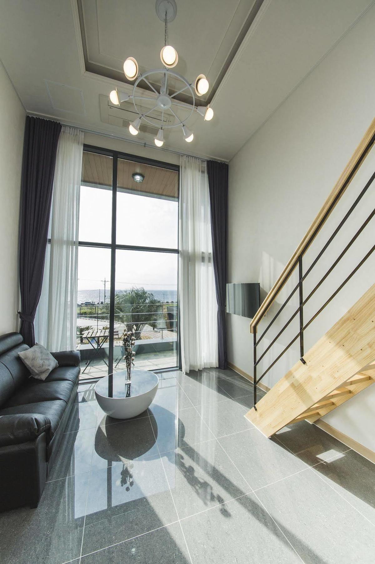 J Raum Resort Seogwipo Zewnętrze zdjęcie
